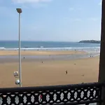 Vivienda En Frente Al Mar * خيخون