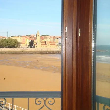 Vivienda En Frente Al Mar