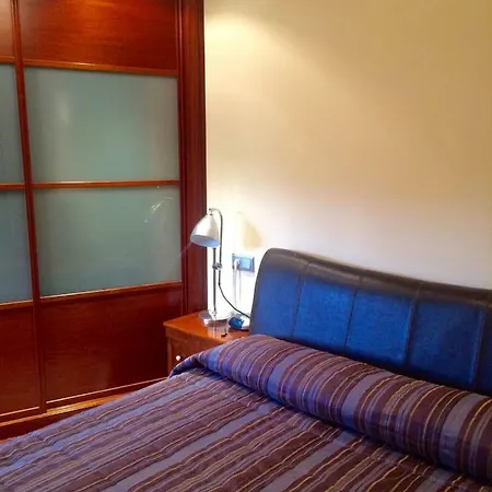 בית נופש Vivienda En Frente Al Mar גיחון